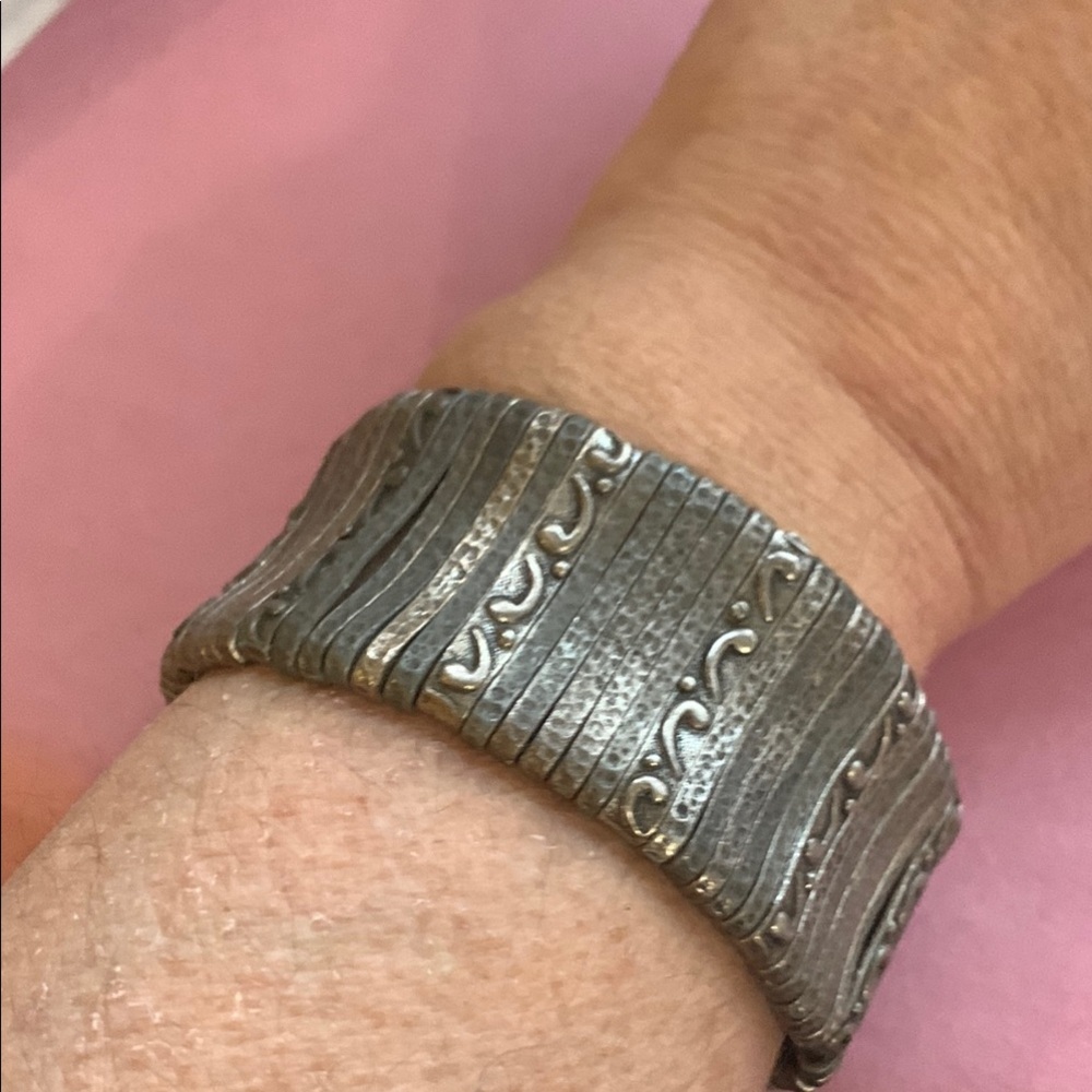 Silver Textured Bracelet - Picture 2 of 13